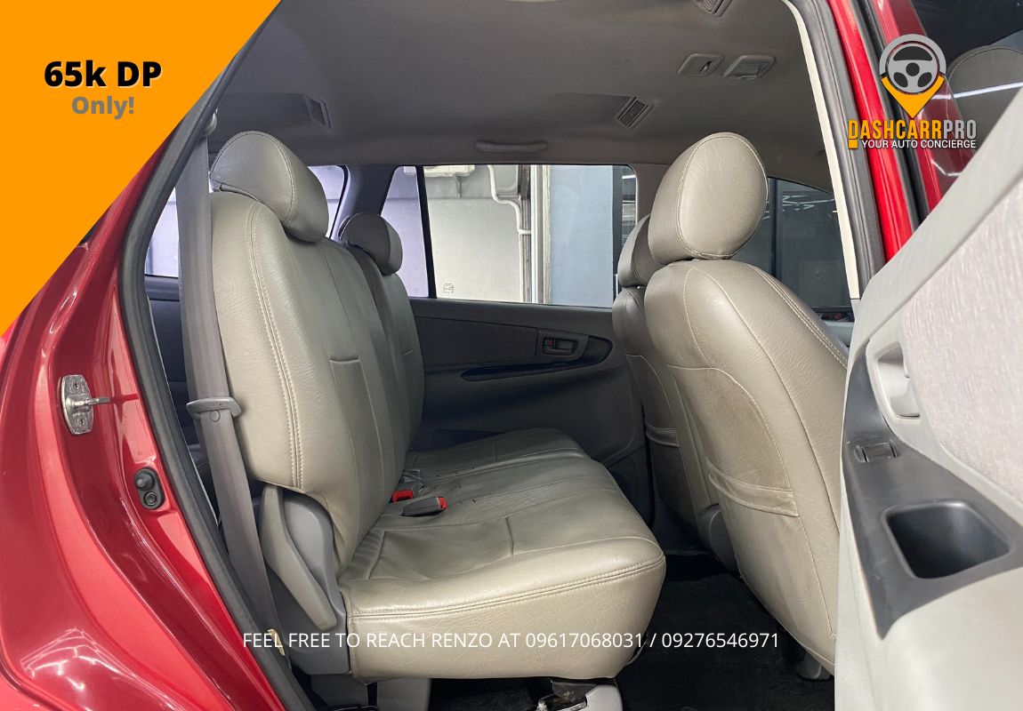 2011 Toyota Innova 2.5 E DLS