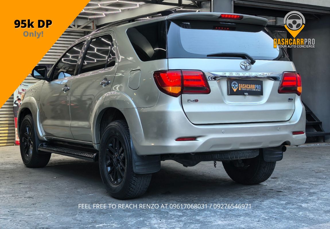 2012 Toyota Fortuner 4x2 MT