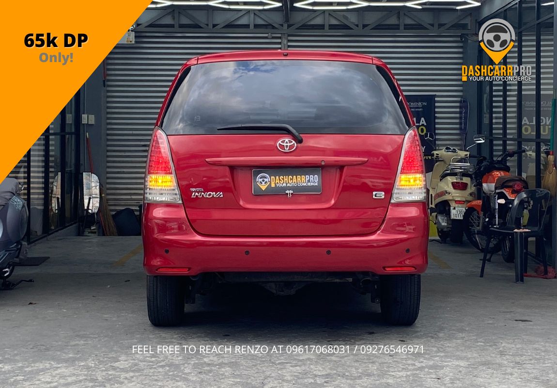 2011 Toyota Innova 2.5 E DLS