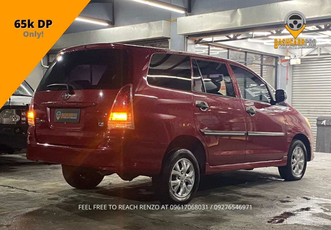 2011 Toyota Innova 2.5 E DLS
