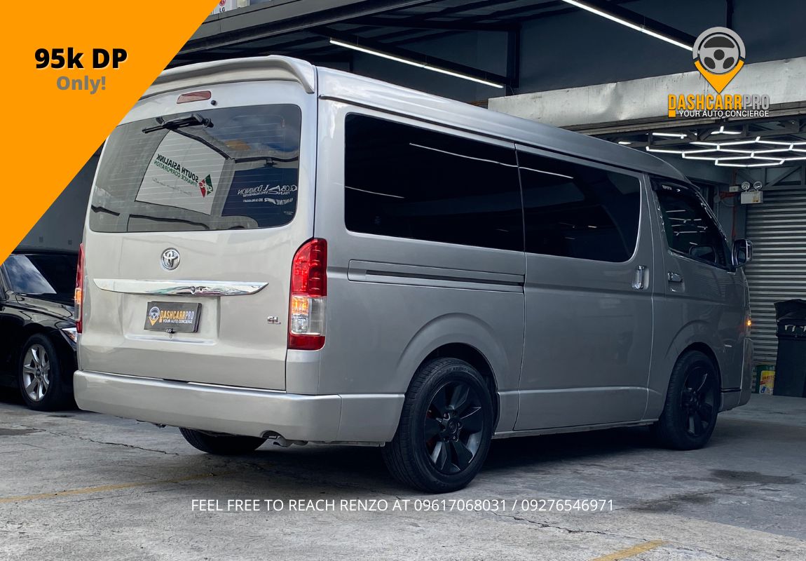 2016 Toyota Hiace GL Grandia AT