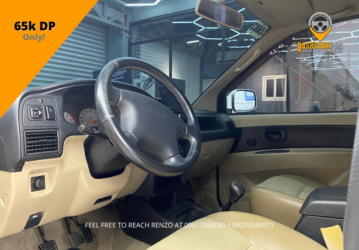 2015 Isuzu Sportivo MT JS