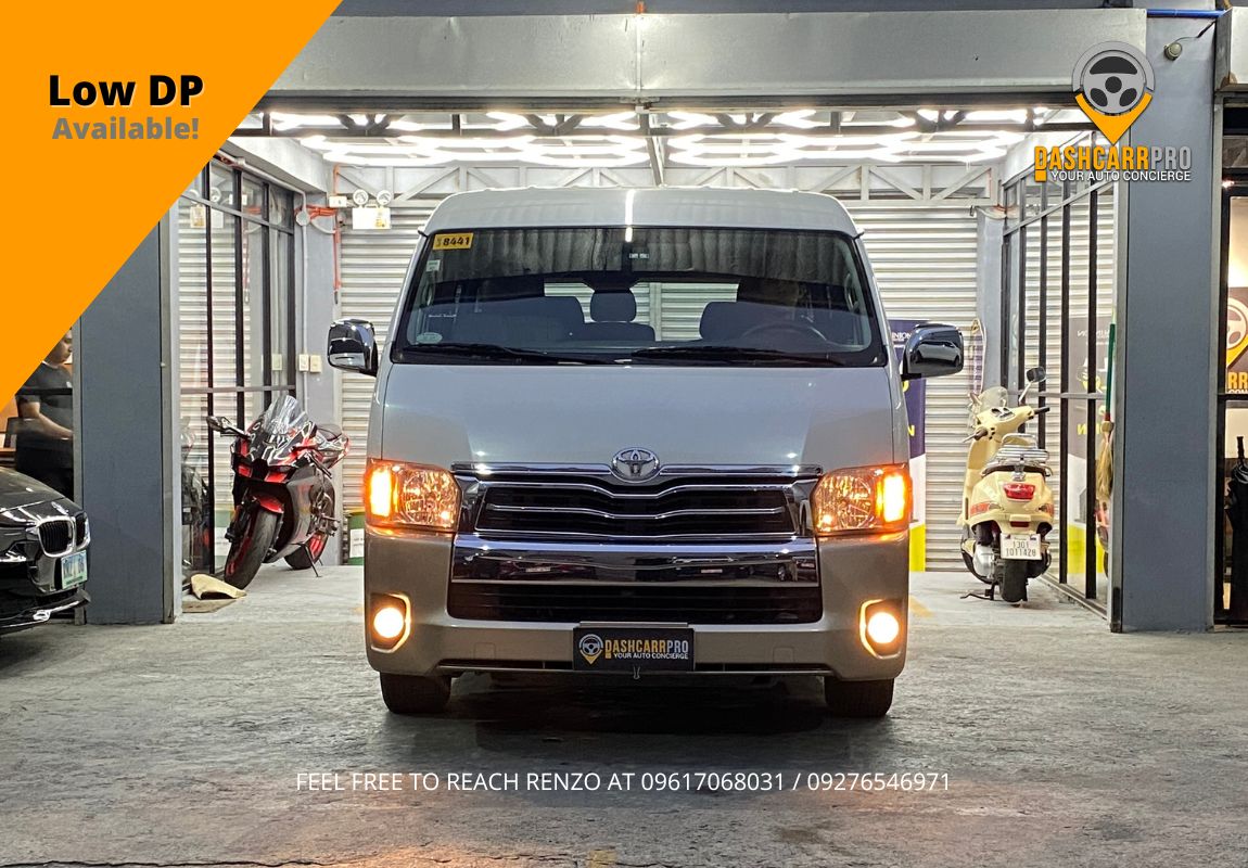 2017 Toyota Hiace Super Grandia AT