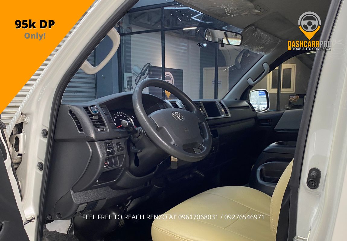 2016 Toyota Hiace Super Grandia AT