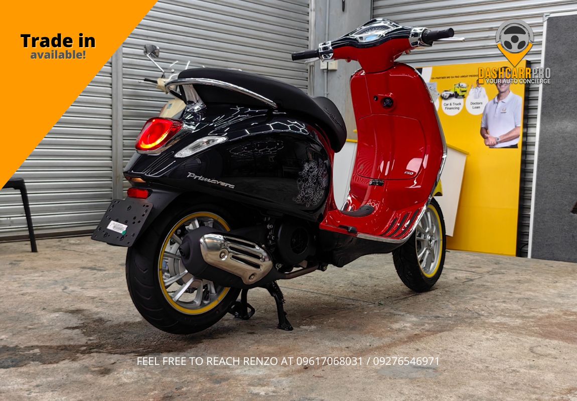 2024 Vespa Primavera Mickey Mouse Limited Edition