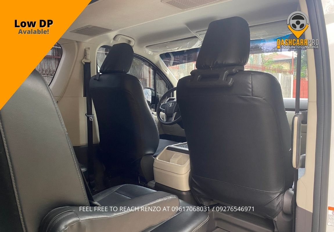2020 Toyota GL Grandia Captain Seats