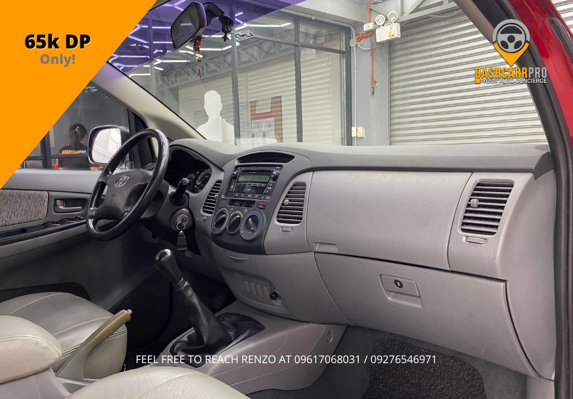 2011 Toyota Innova 2.5 E DLS