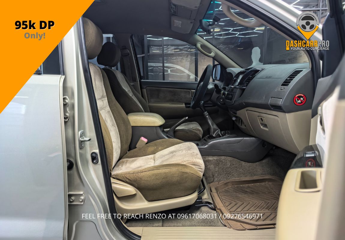 2012 Toyota Fortuner 4x2 MT
