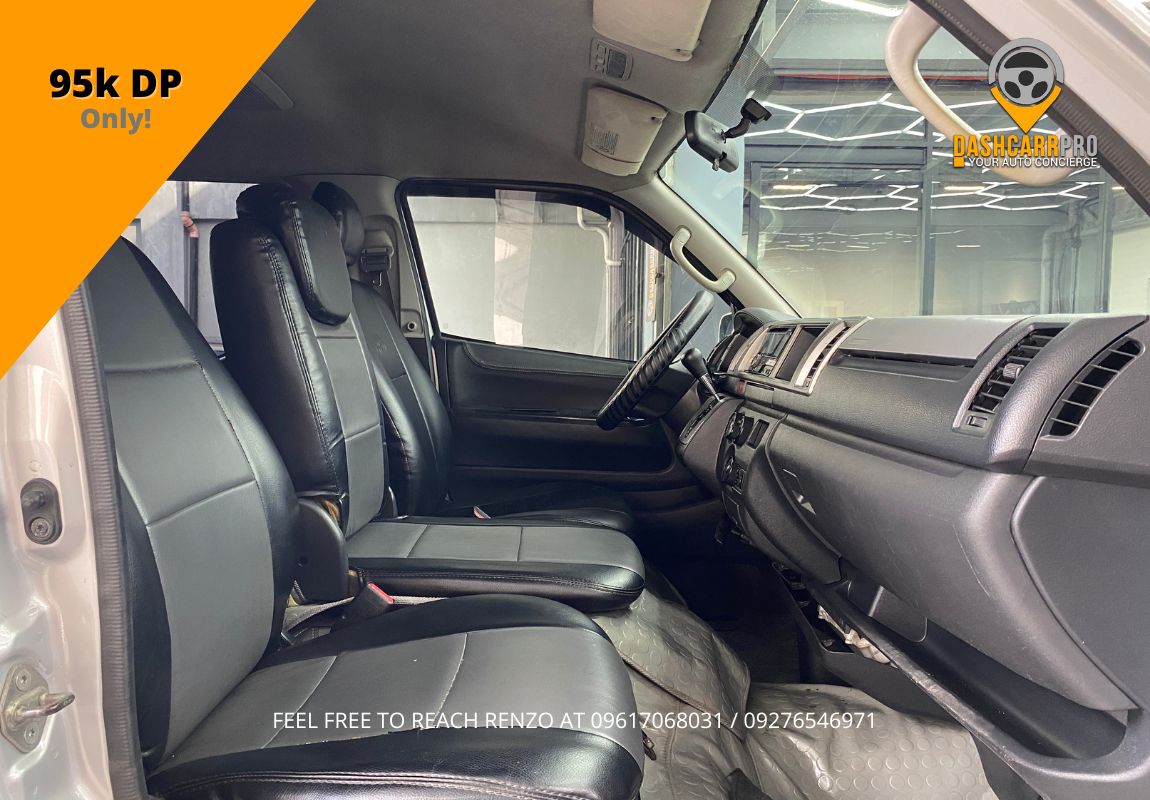 2016 Toyota Hiace GL Grandia AT