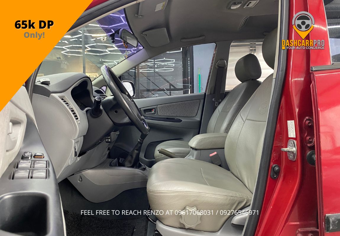 2011 Toyota Innova 2.5 E DLS