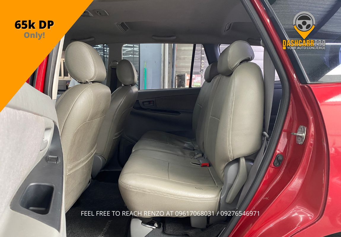 2011 Toyota Innova 2.5 E DLS