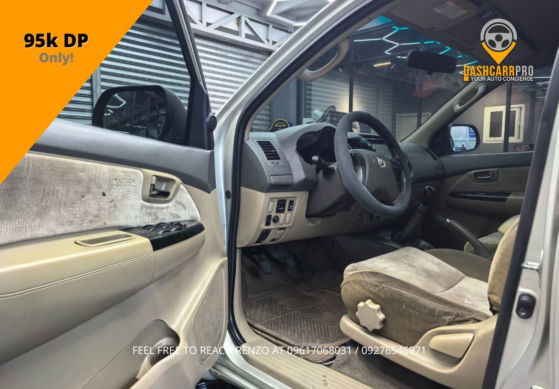 2012 Toyota Fortuner 4x2 MT
