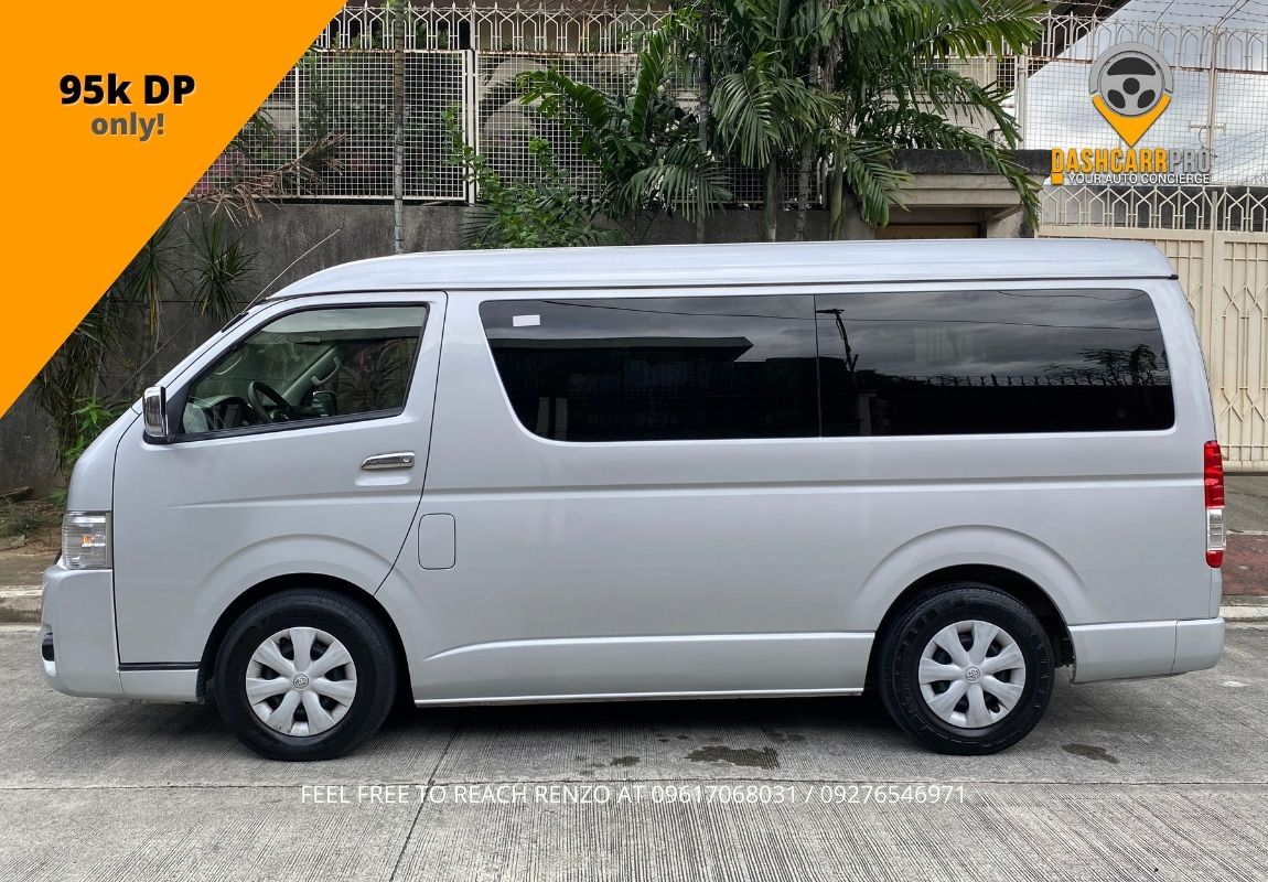 2017 Toyota Hiace GL Grandia AT