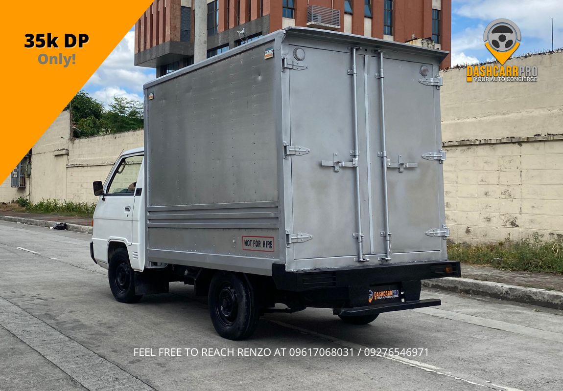 2013 Mitsubishi L300 Aluminum Van MT