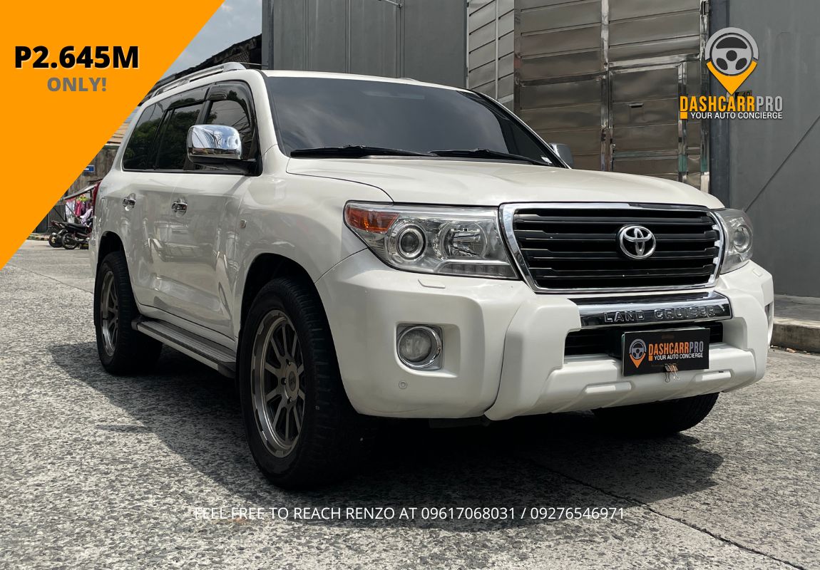 2015 Toyota LC 200 Dubai Look