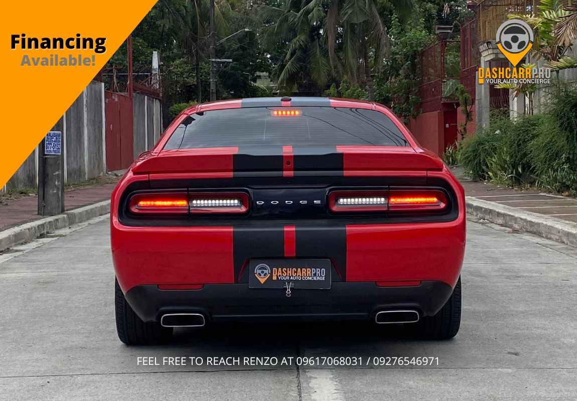 2016 Dodge Challenger SRT AT