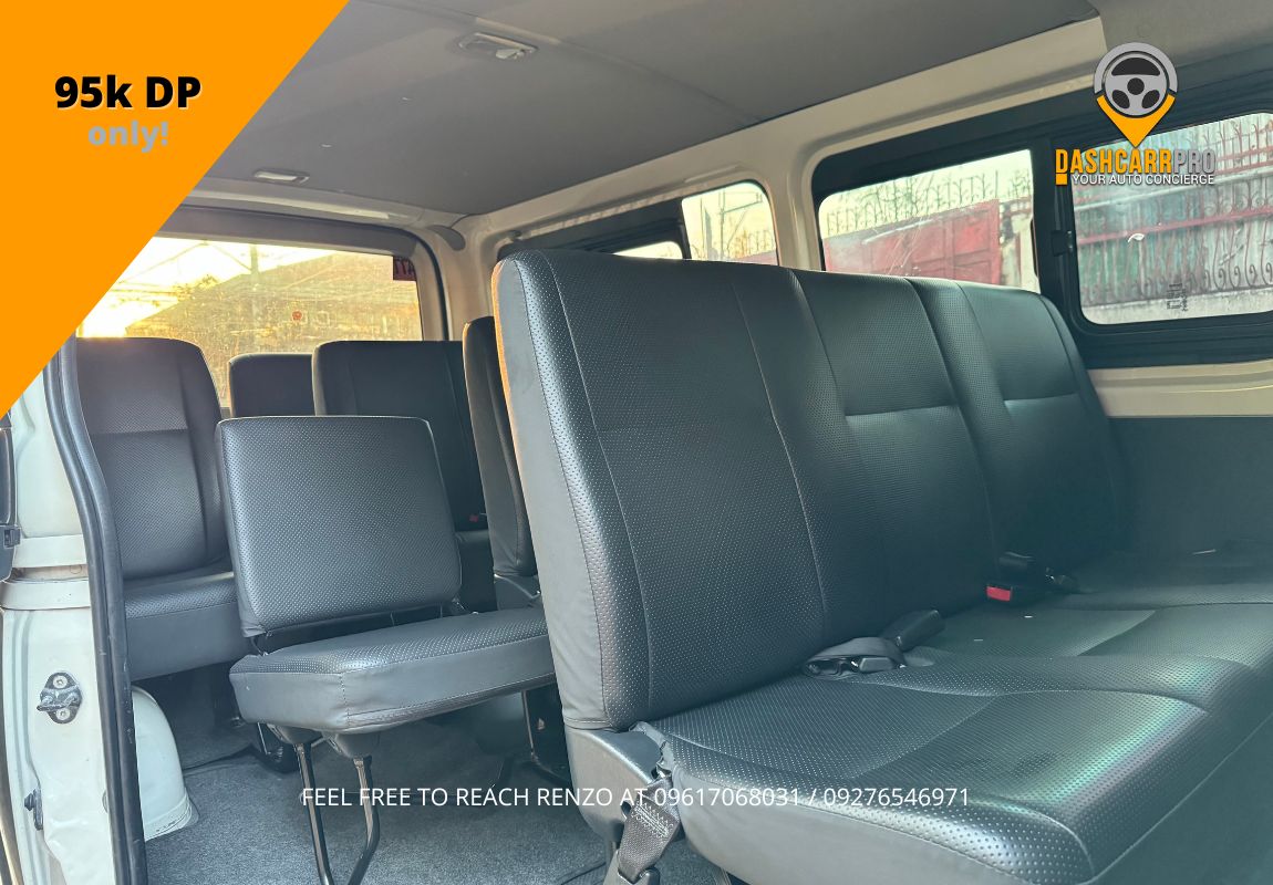 2017 Toyota Hiace MT