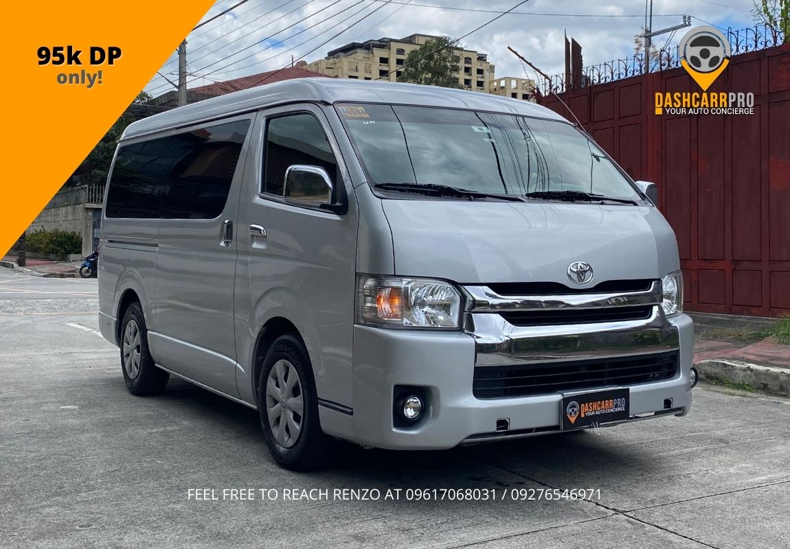 2017 Toyota Hiace GL Grandia AT