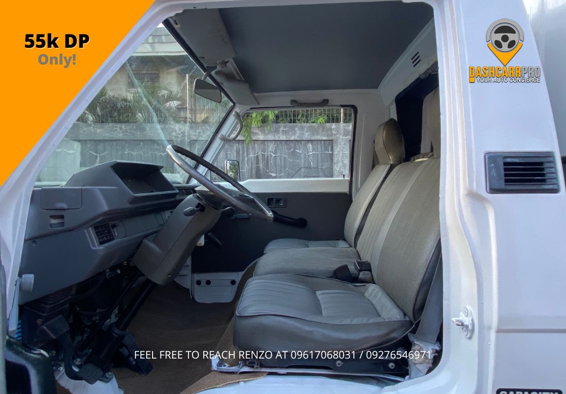 2014 Mitsubishi L300 FB Deluxe