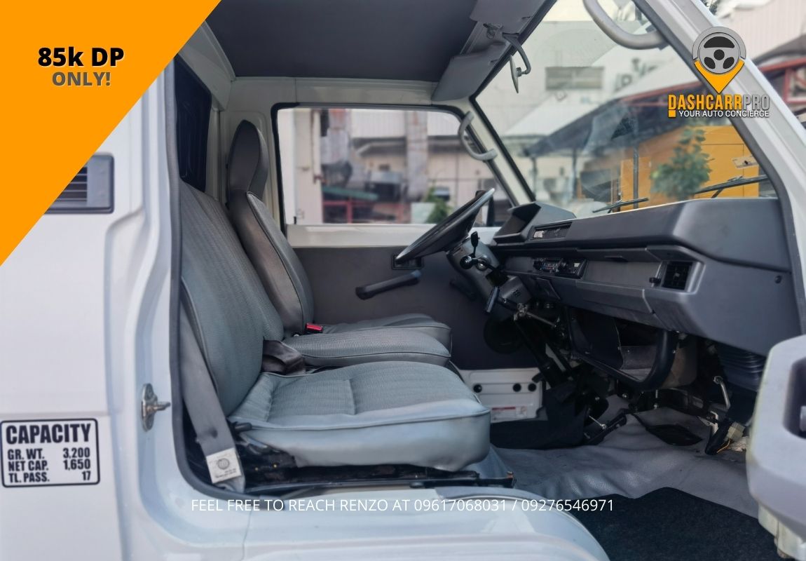 2018 Mitsubishi L300 Exceed FB MT