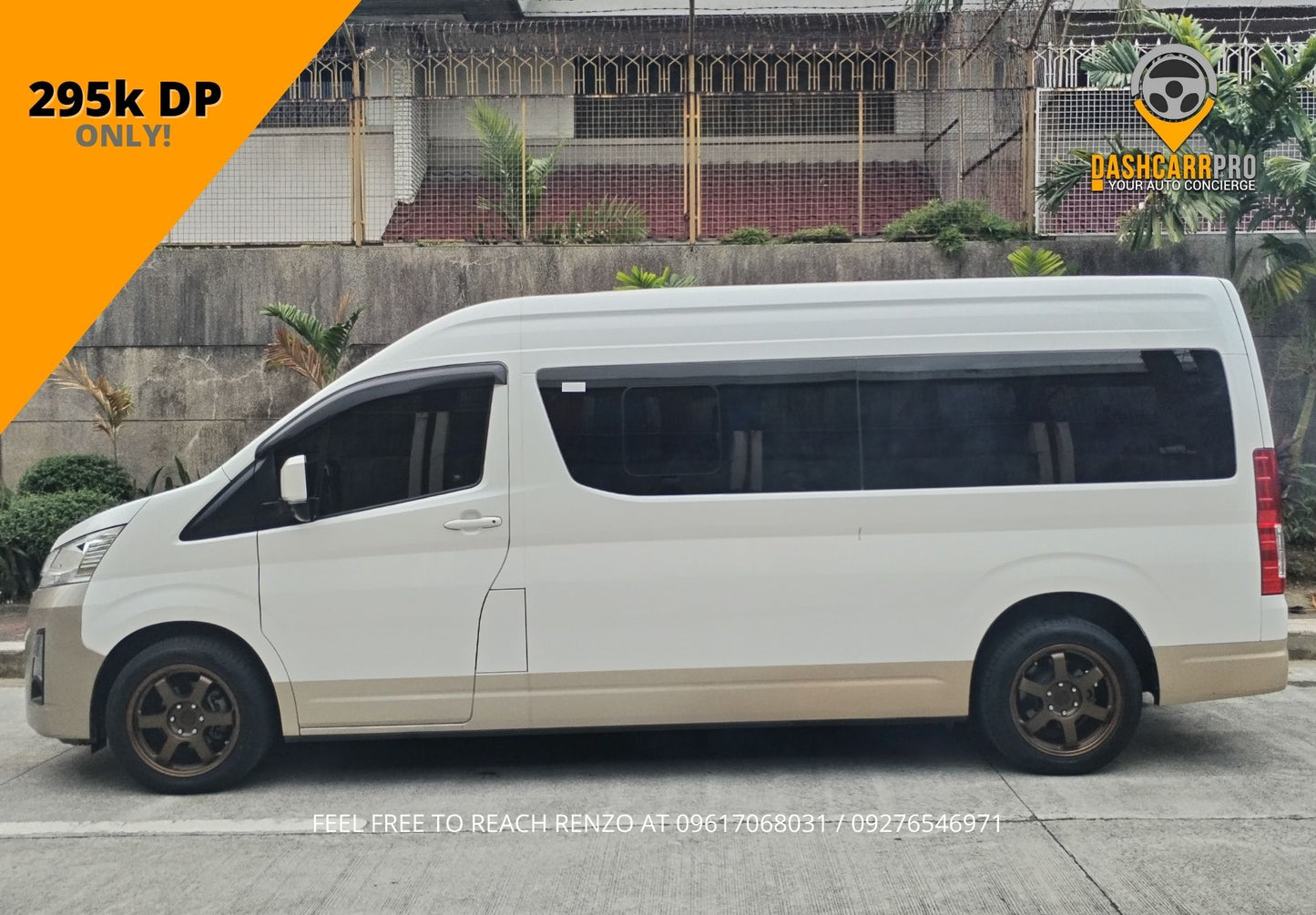 2021 Toyota GL Grandia Tourer AT