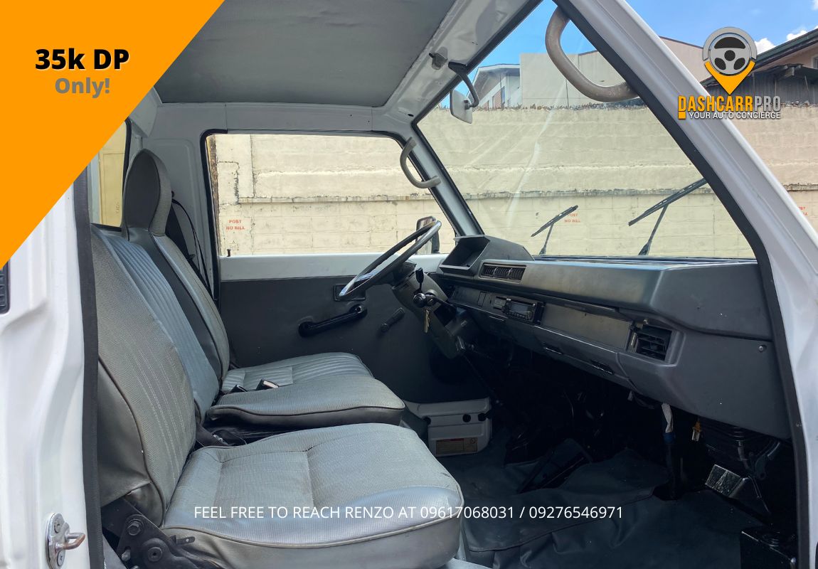 2013 Mitsubishi L300 Aluminum Van MT