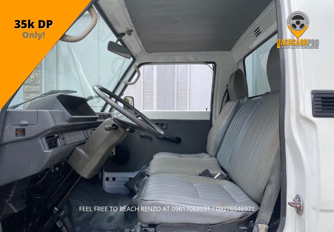 2013 Mitsubishi L300 Aluminum Van MT