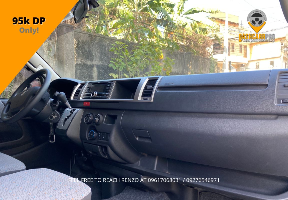 2016 Toyota Hiace GL Grandia AT