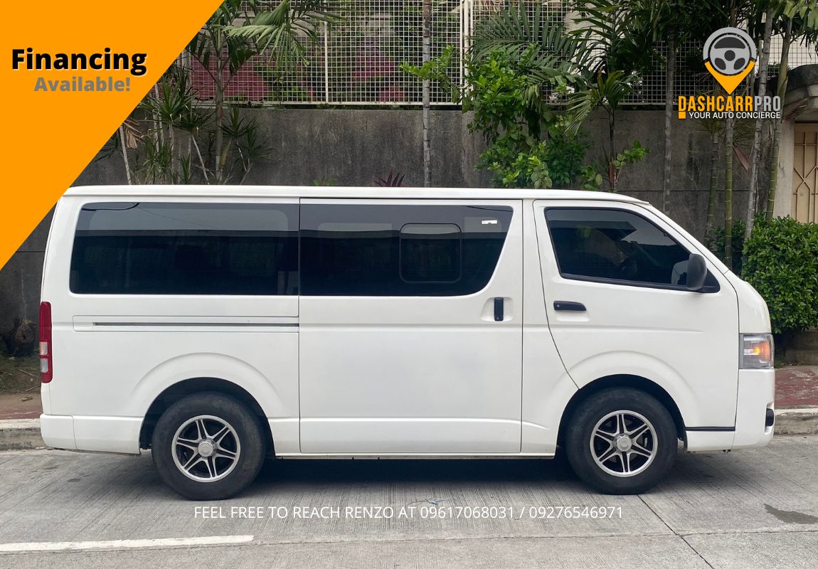 2018 Toyota HiAce Commuter Manual