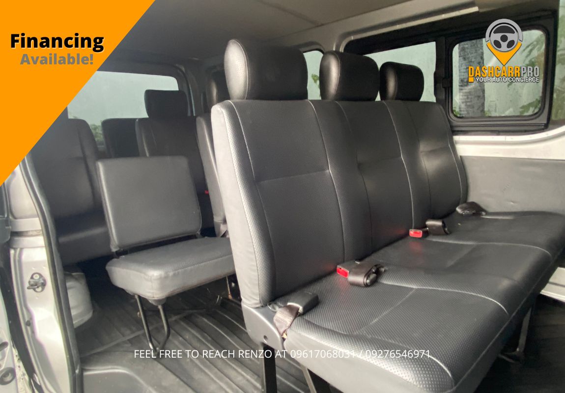 2019 Toyota HiAce Commuter 3.0 MT