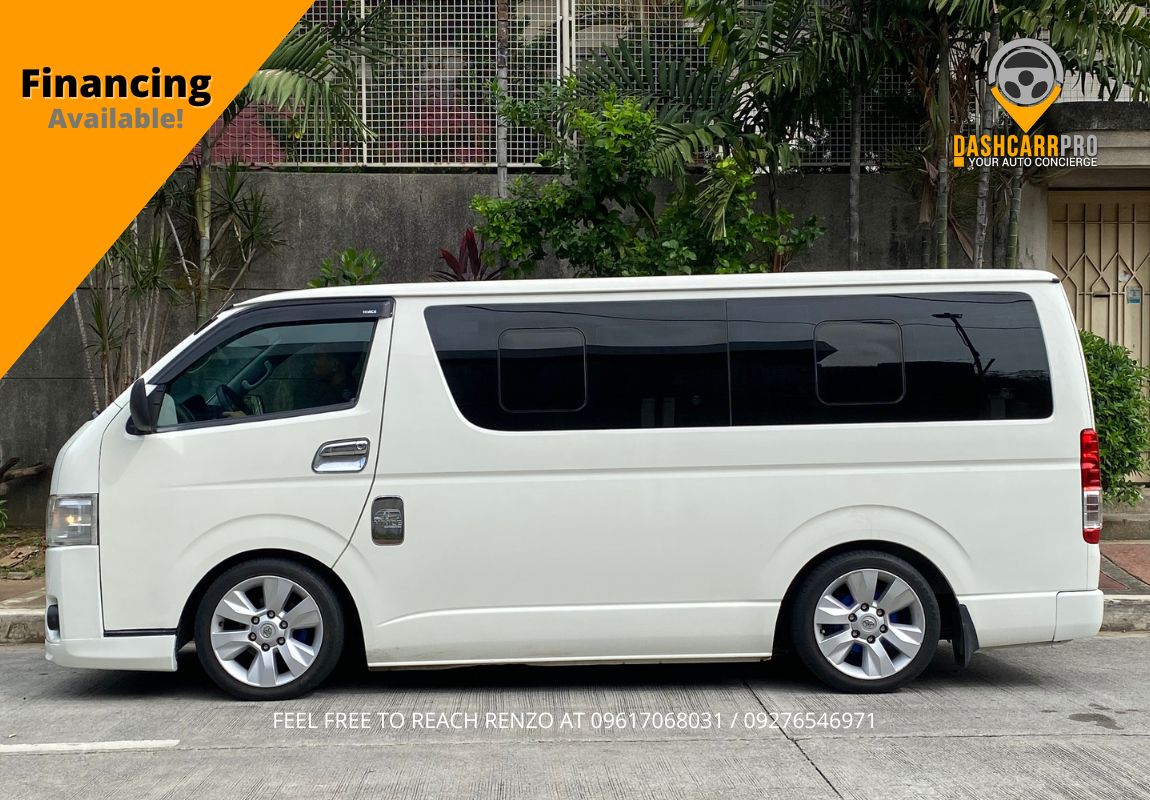 2015 Toyota HiAce Commuter Manual