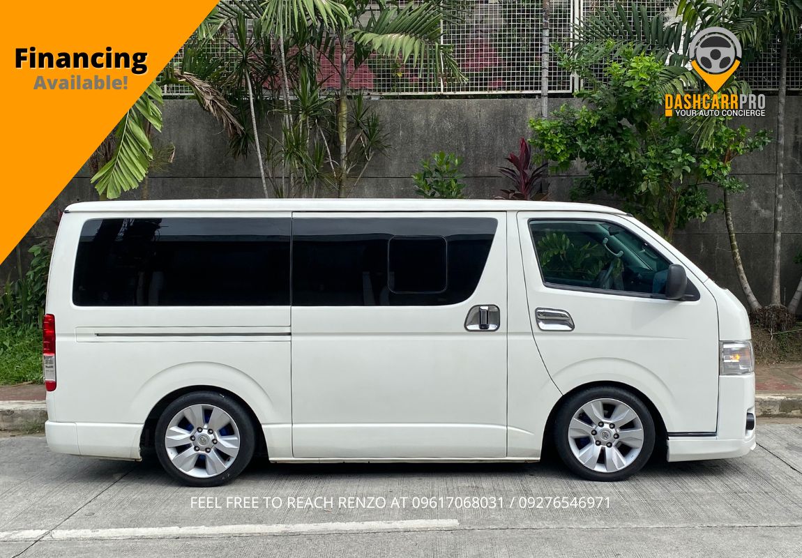 2015 Toyota HiAce Commuter Manual