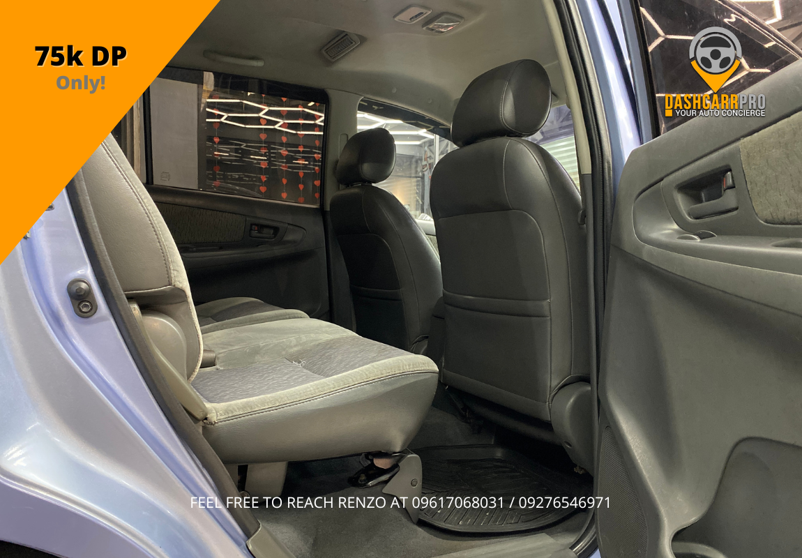 2013 Toyota Innova 2.5 E DLS