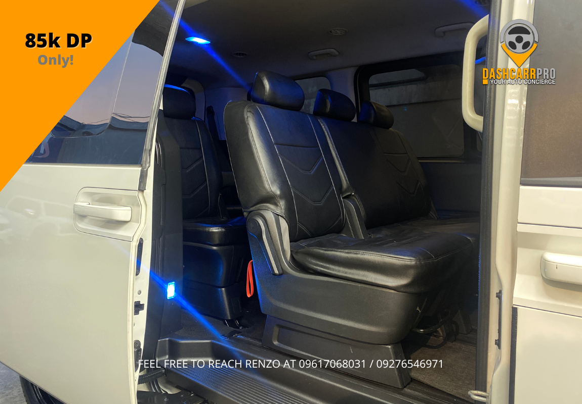 2023 Hyundai Staria Commuter