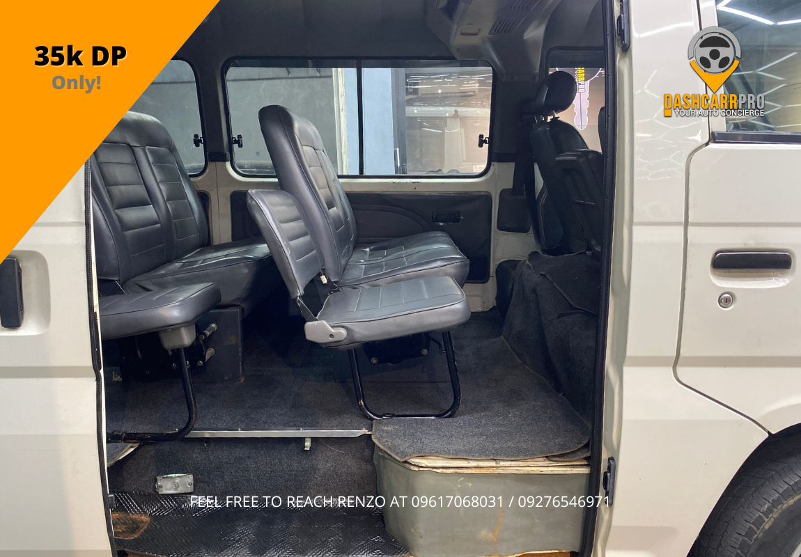 2011 Nissan Urvan VX