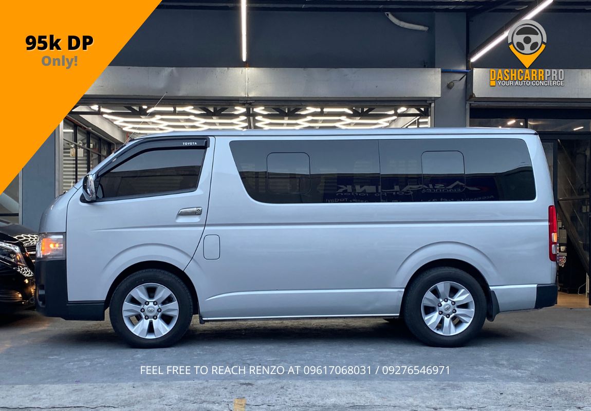 2018 Toyota HiAce Commuter 3.0 MT