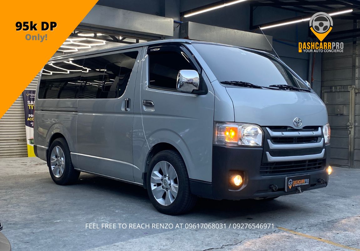 2018 Toyota HiAce Commuter 3.0 MT