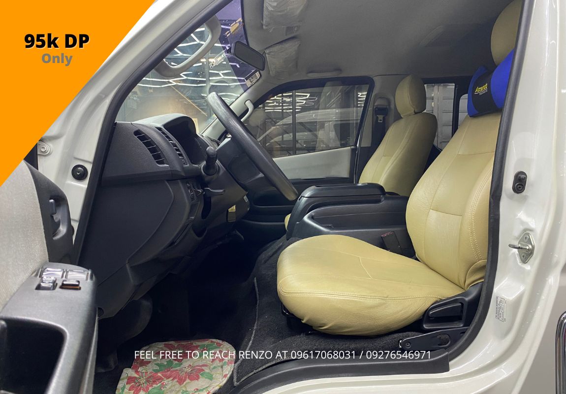 2016 Toyota Hiace Super Grandia AT