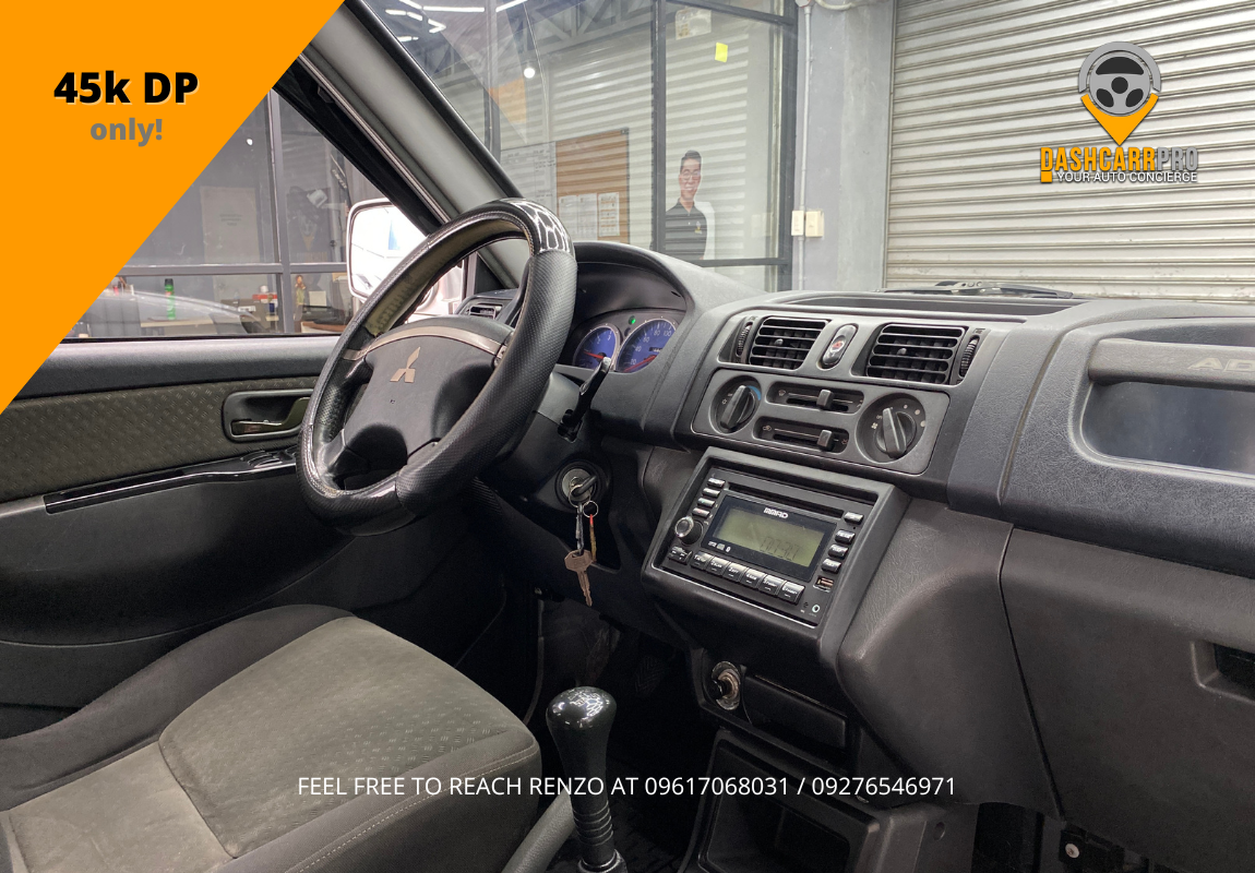 2010 Mitsubishi Adventure GLX 2