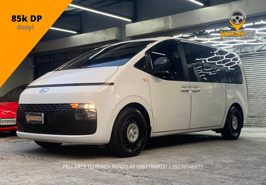 2023 Hyundai Staria Commuter