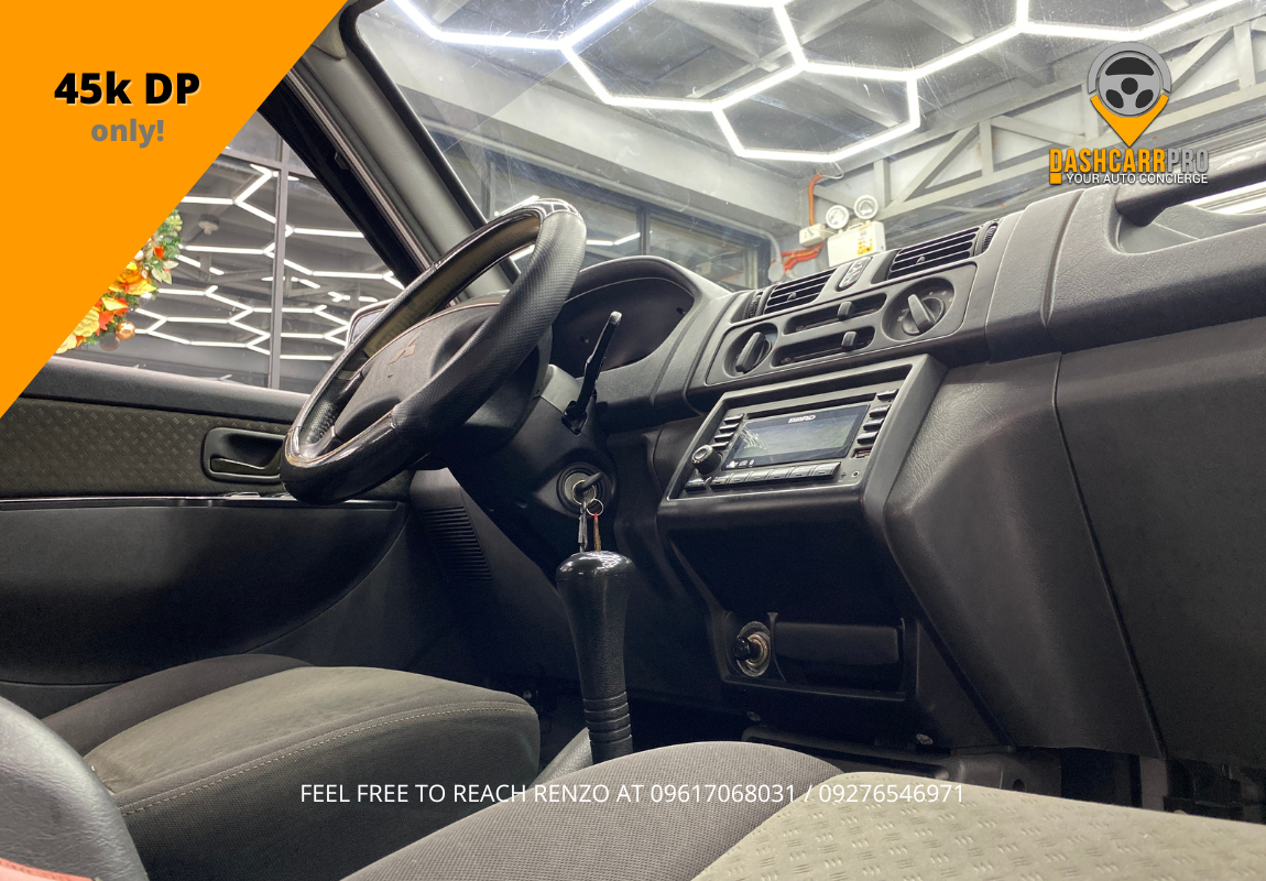 2010 Mitsubishi Adventure GLX 2