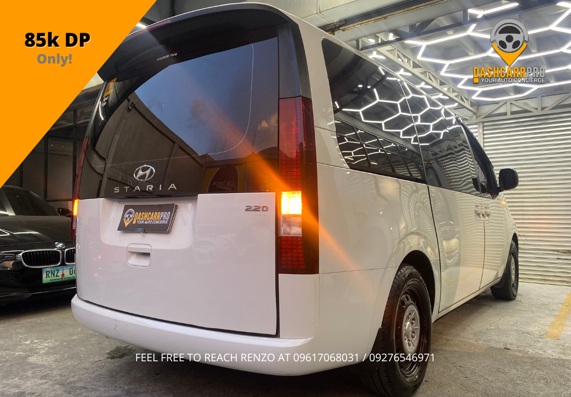 2023 Hyundai Staria Commuter