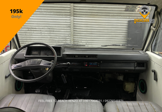 2005 Mitsubishi L300