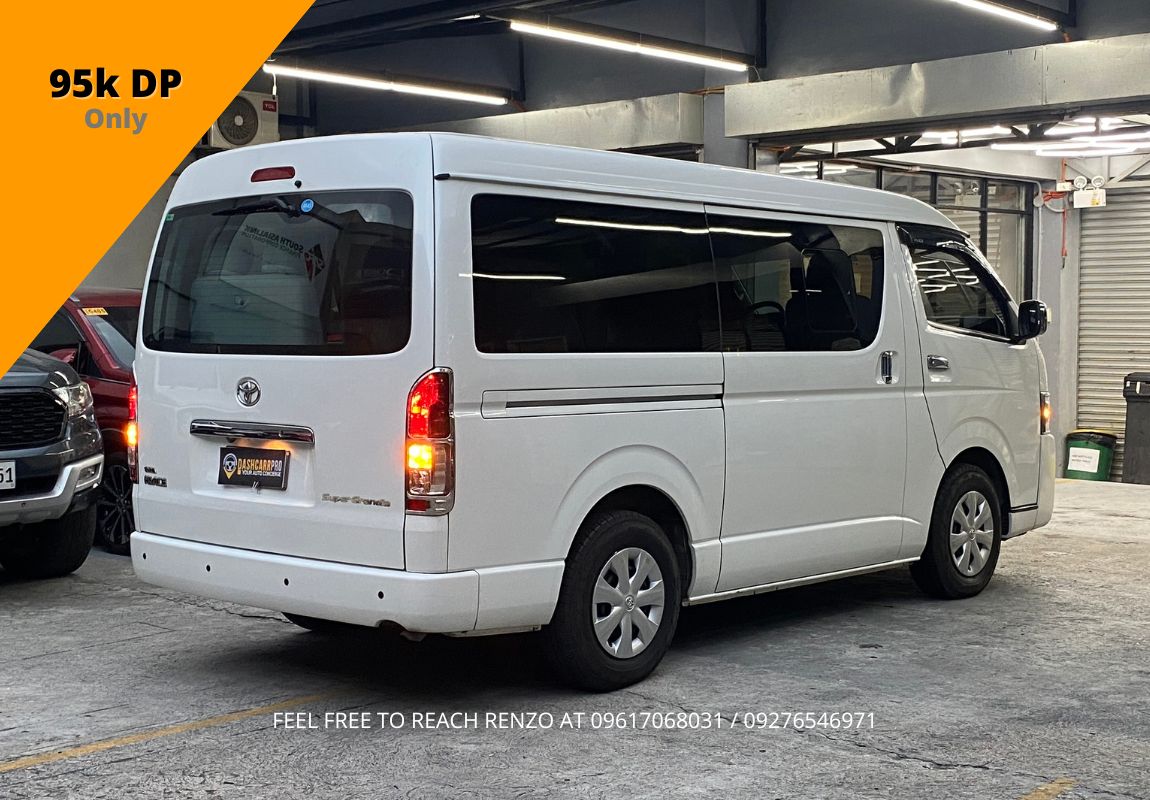 2016 Toyota Hiace Super Grandia AT