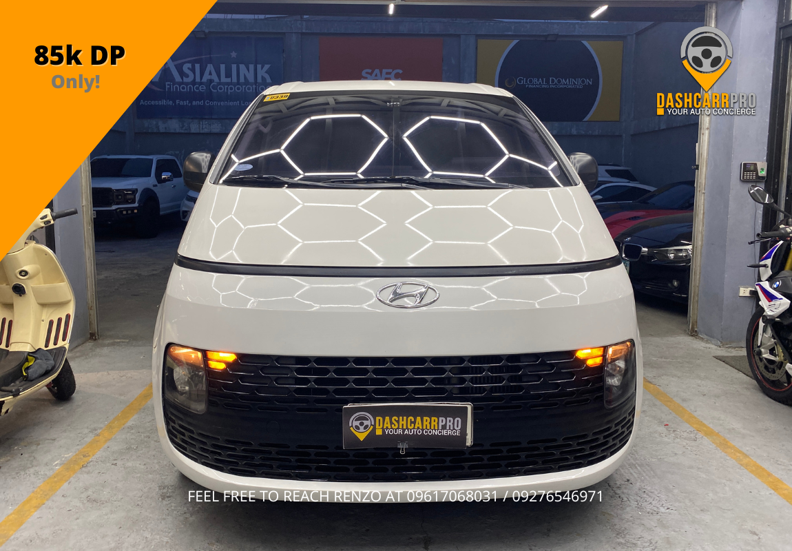 2023 Hyundai Staria Commuter
