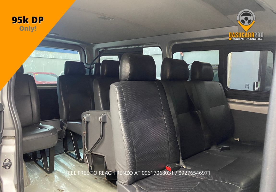 2018 Toyota HiAce Commuter 3.0 MT