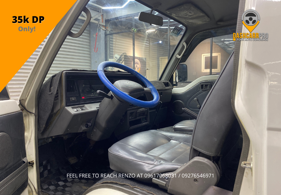 2011 Nissan Urvan VX