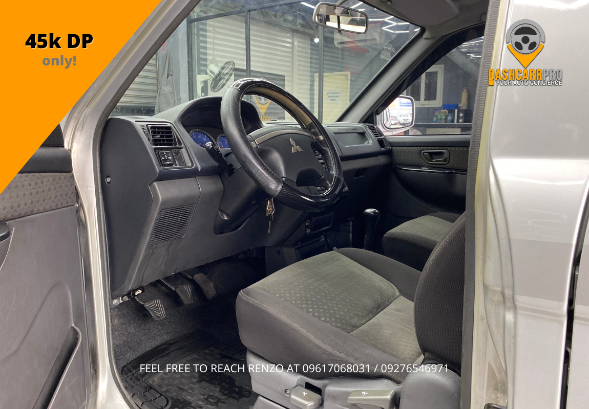 2010 Mitsubishi Adventure GLX 2