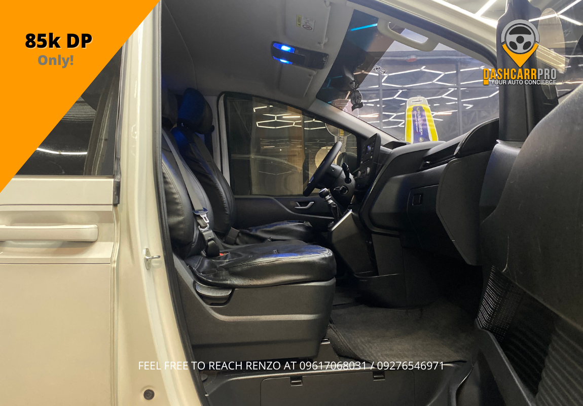 2023 Hyundai Staria Commuter