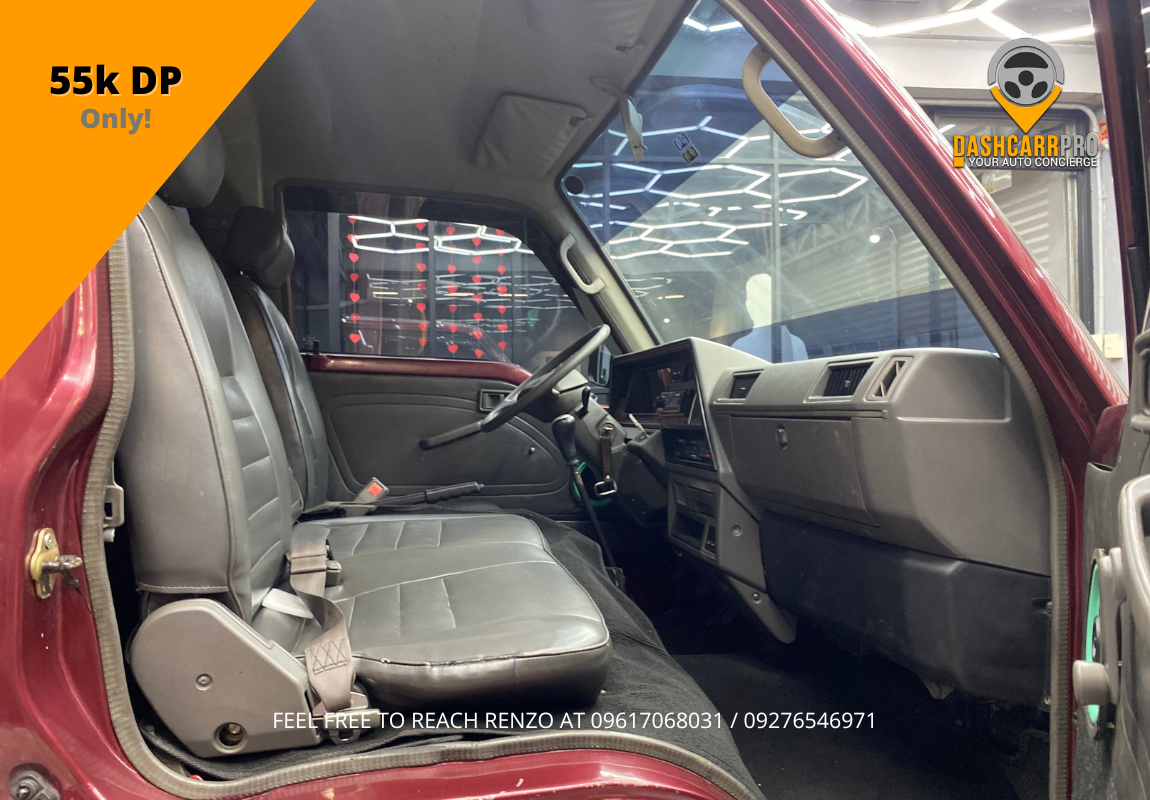 2015 Nissan Urvan Shuttle